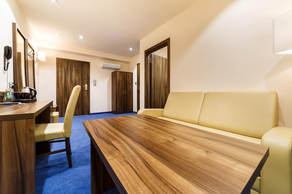 Hotel Sanvit Lake Resort & Spa Okuninka Kültér fotó